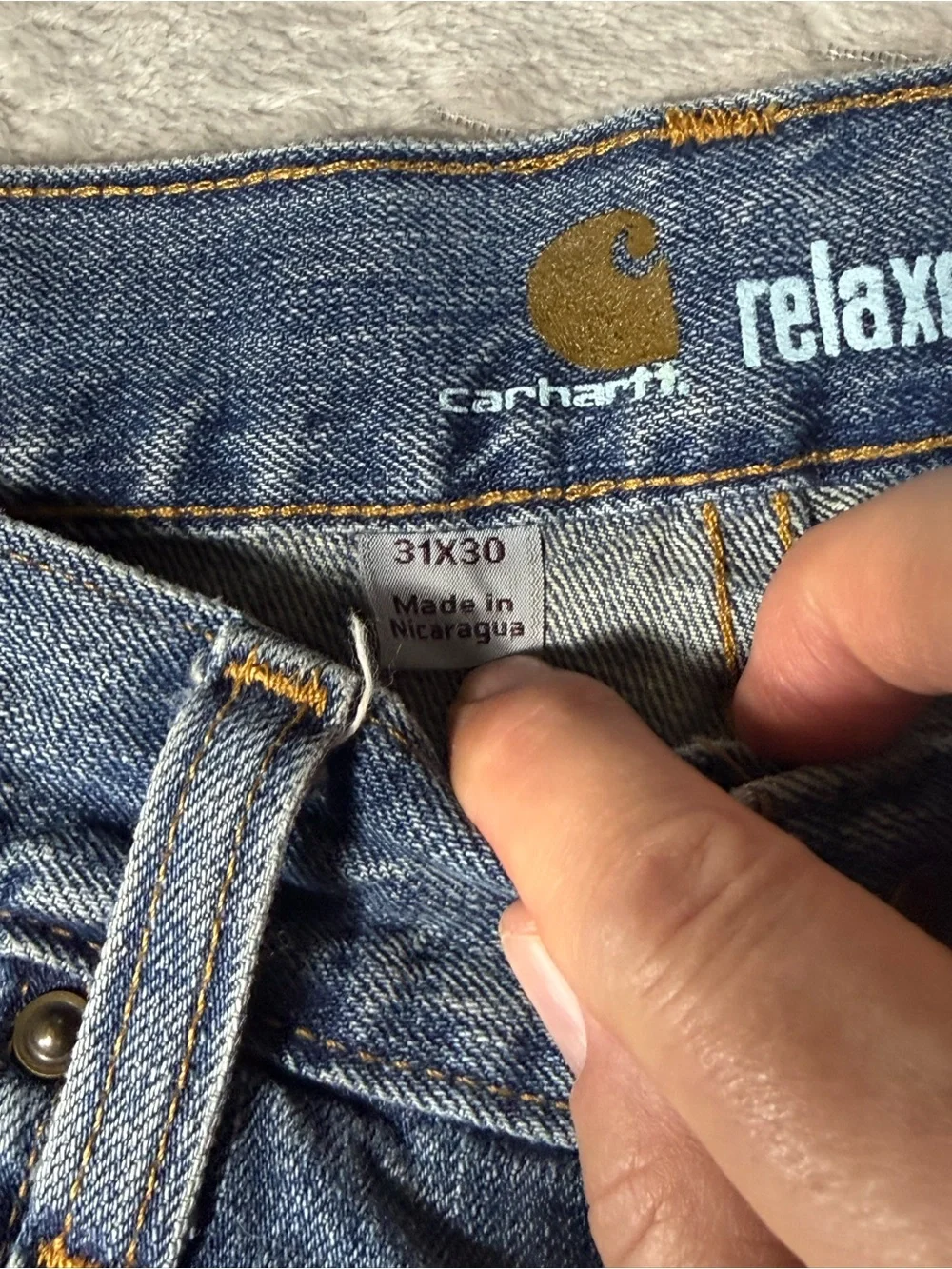 Carhartt Relaxed Straight Jorts Men’s 32 Blue Denim Cutoff Jean Shorts Raw‎ Hem